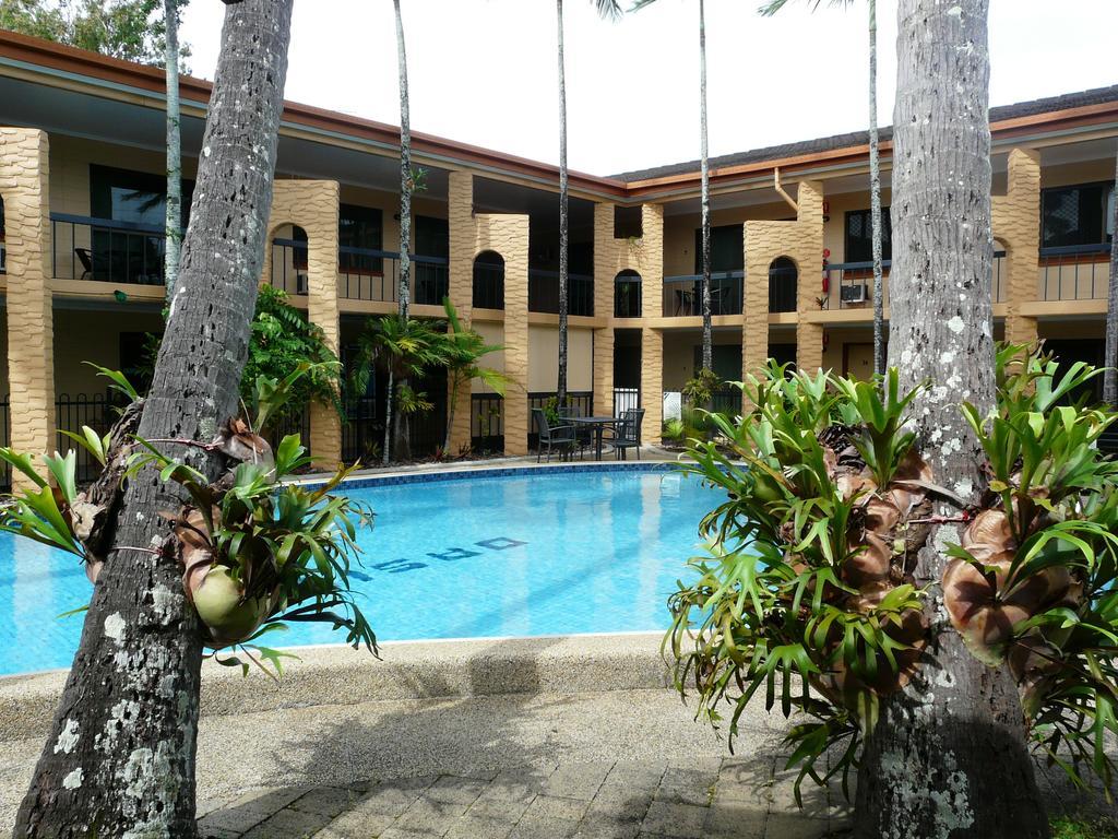 Oasis Inn Apartments Cairns Luaran gambar