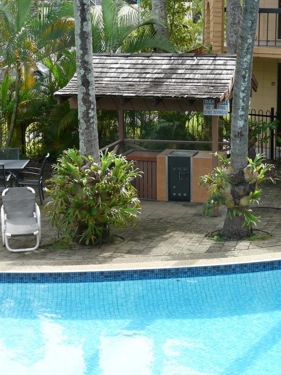 Oasis Inn Apartments Cairns Luaran gambar