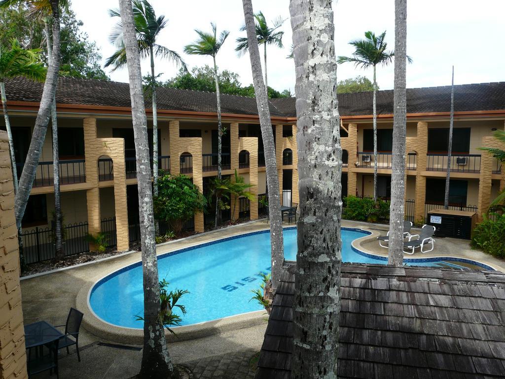 Oasis Inn Apartments Cairns Luaran gambar