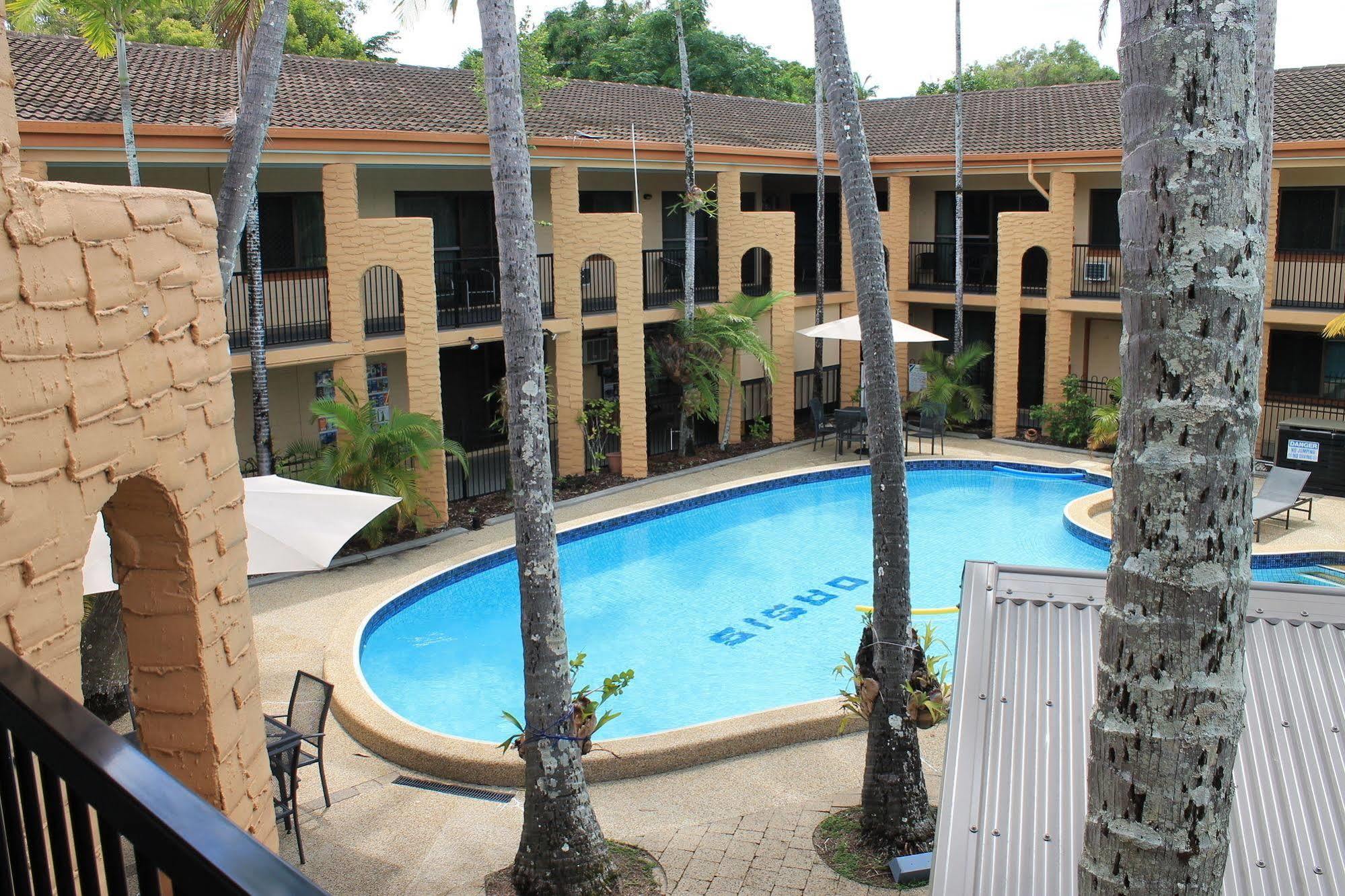 Oasis Inn Apartments Cairns Luaran gambar